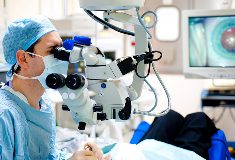 Retina Specialist