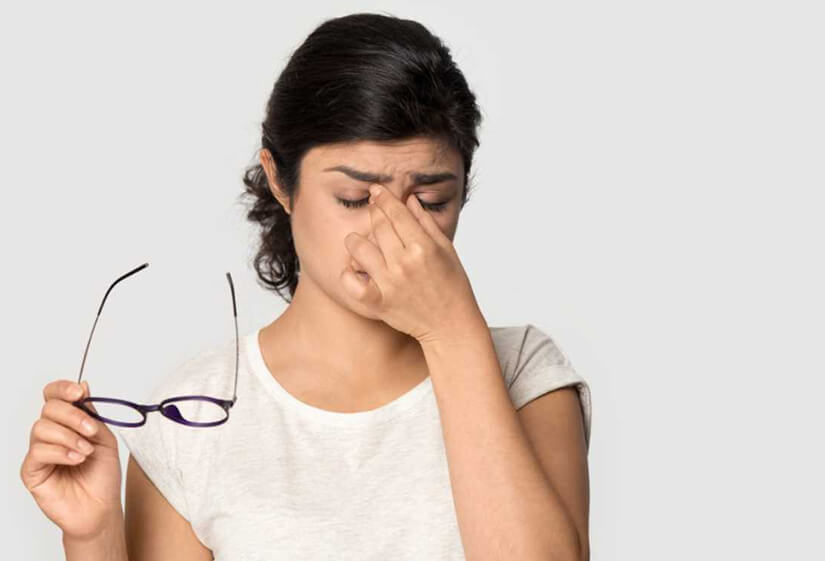Removing spectacles surgery